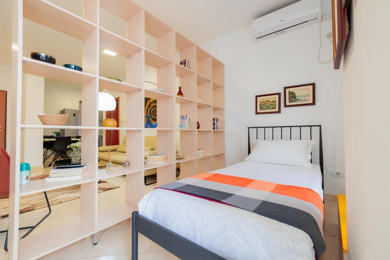 Tirana Center Apartment 12 Bagian luar foto
