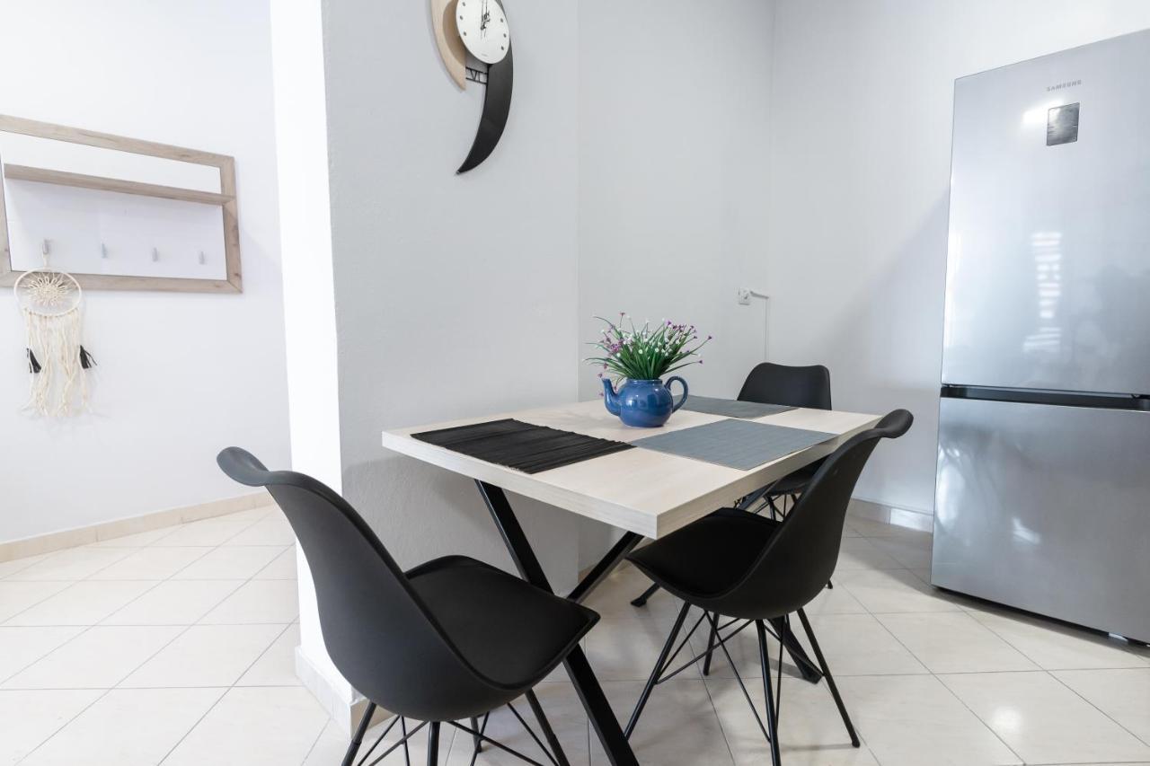 Tirana Center Apartment 12 Bagian luar foto
