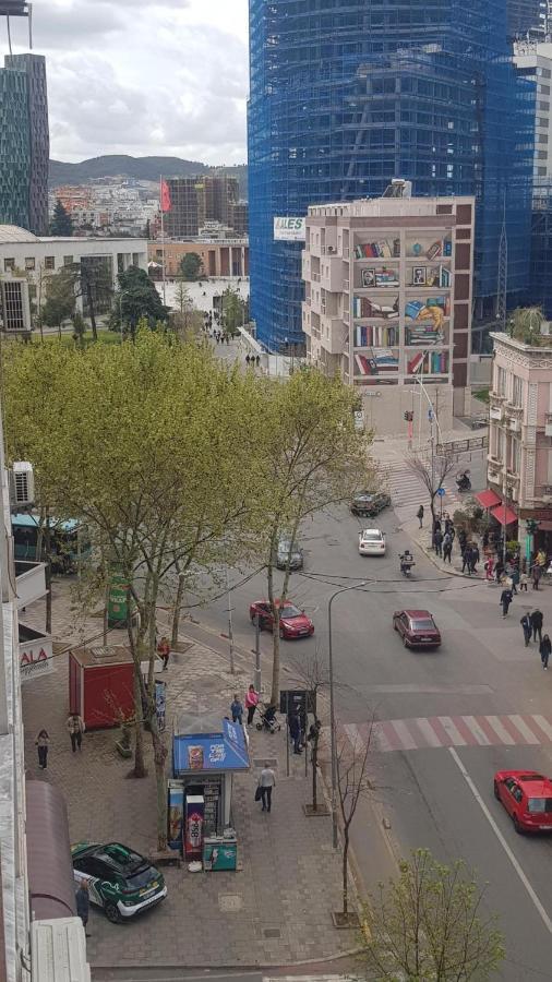 Tirana Center Apartment 12 Bagian luar foto