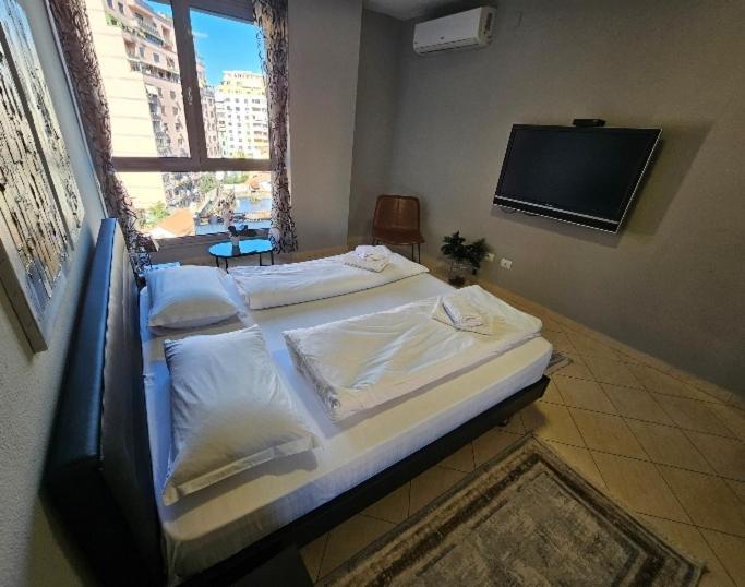 Tirana Center Apartment 12 Bagian luar foto